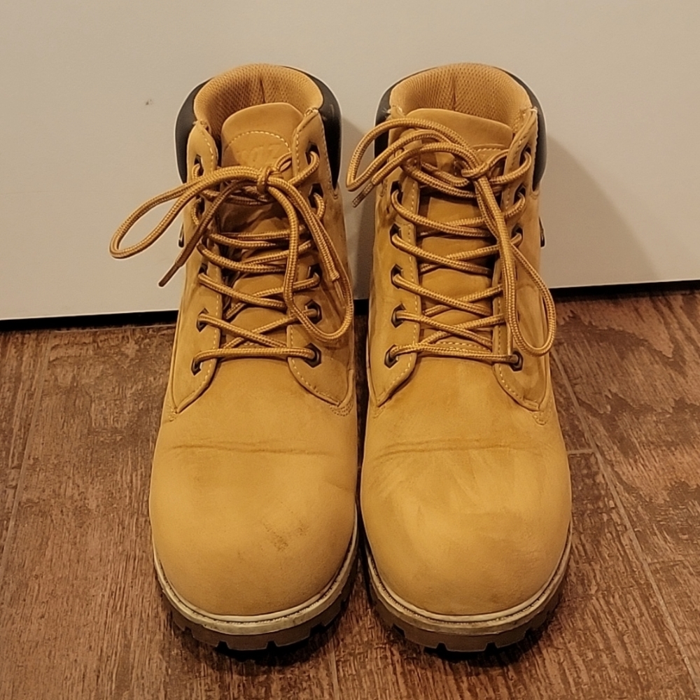 Lugz boots